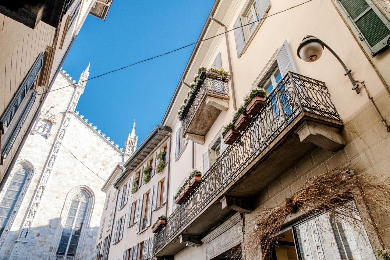 Apartmán La Finestra Sul Duomo - The House Of Travelers Como Exteriér fotografie